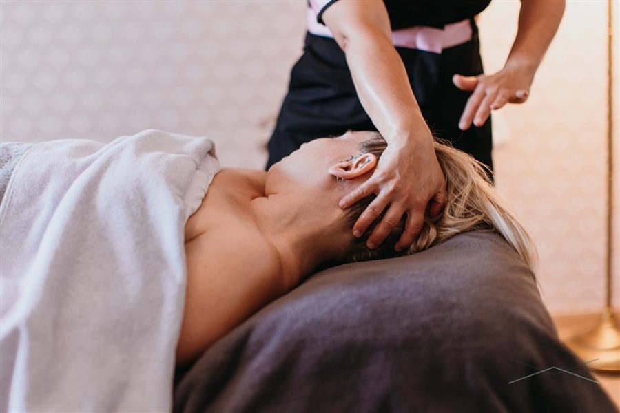 Le massage relaxant : une invitation à la détente absolue